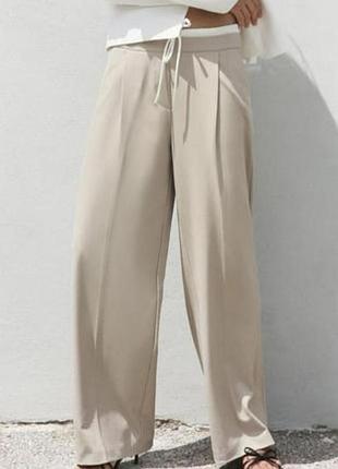 Трендовые женские брюки палаццо, zara  с высокой посадкой, со стрелками и защипами спереди, с двойным поясом, со шнурком на талии, 10/38/ m/46.