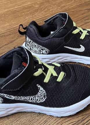 Nike кросівки р.28,5 (18,5 см)