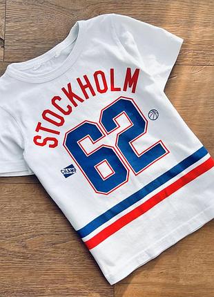 Футболка h&m для хлопчика 5–6 років, 110–116 см — біла, стильний принт