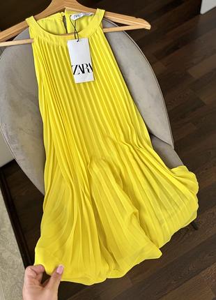 Платье zara