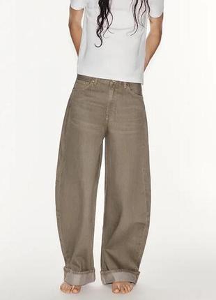 Джинсы trf baggy folded со средней посадкой