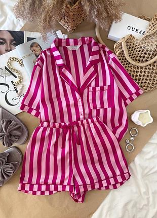 Атласна піжама primark костюм