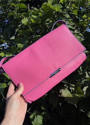 Сумка клатч рожевий fiorelli