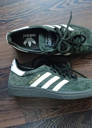 Adidas женские кроссовки