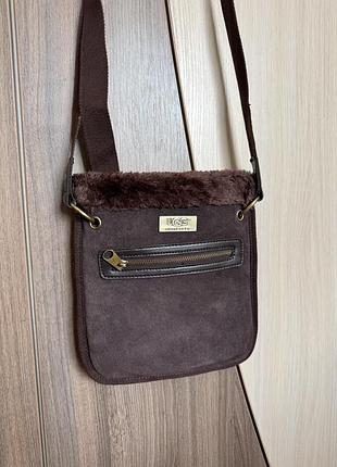 Сумка ugg сумка месенджер ugg australia плюшева сумка через плече жіноча стильна сумка ugg