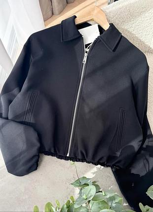 Чорний бомбер з костюмної тканини від zara / черный бомбер с костюмной ткани