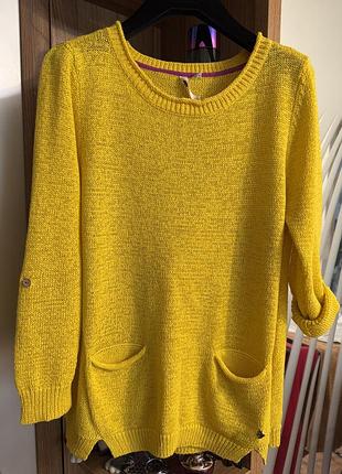 Гарна яскрава кофта британського бренду з чудовим складом на розмір 46,48
