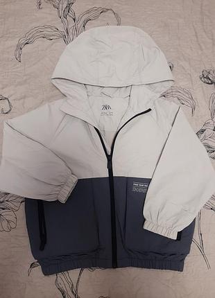Ветровка на мальчика zara 110 г. оригинал