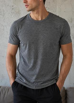 Футболка від бренду icebreaker merino wool