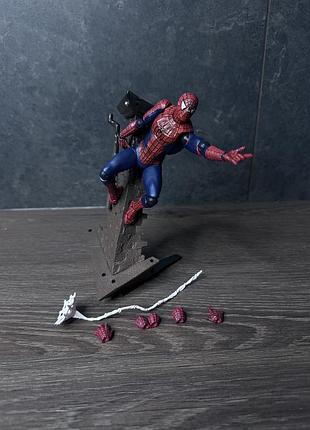 Фігурка spider-man (тобі магуайр), рухома, з аксесуарами, нова