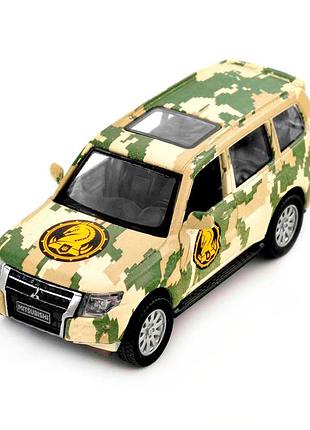 Автомодель серії шеврони героїв - mitsubishi pajero 4wd tubro - 47 омбр