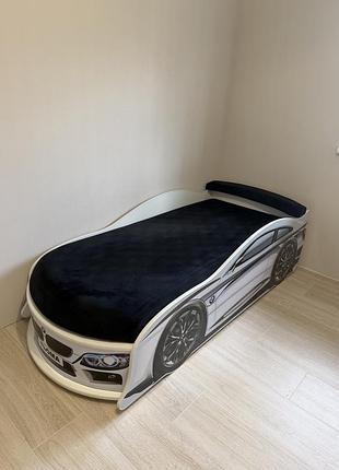 Дитяче ліжко машинка