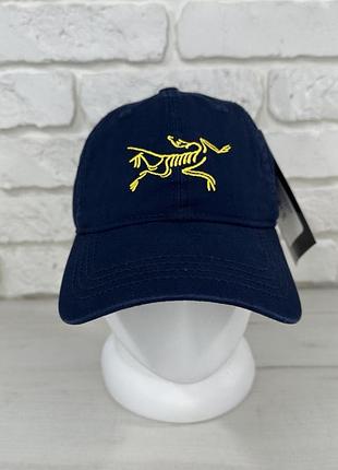 Чоловіча кепка arcteryx