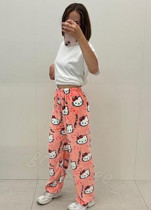 Плюшевые розовые штаны hello kitty широкие штаны хелоу китти