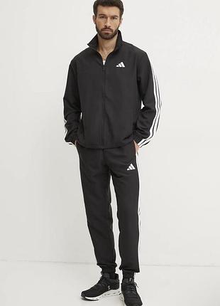 Спортивні штани adidas