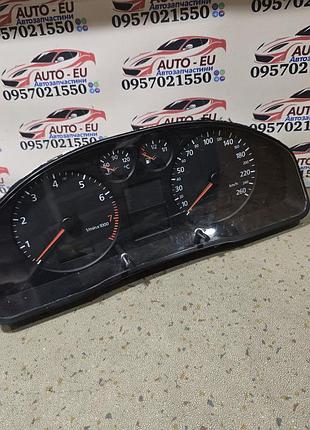 Панель приборов бензин audi a4 b5, ауди а4 б5 8d0920900k