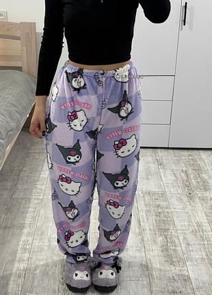 Фиолетовые плюшевые брюки hello kitty kuromi унисекс | теплые флисовые брюки hello kitty & kuromi для дома