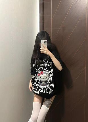 Черная футболка hello kitty