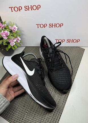 Оригинальные кроссовки nike