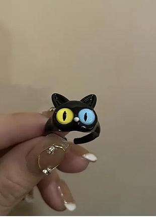 Кільце з чорним котом y2k