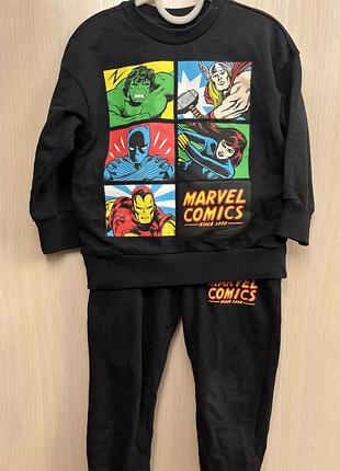 Спортивний костюм marvel