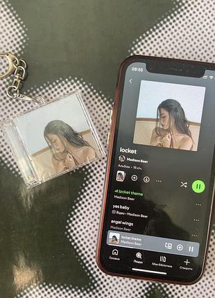 Нфс брело сд диск locket madison beer