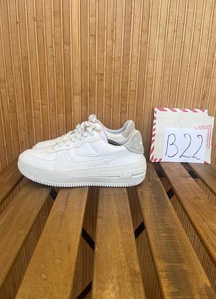 Кроссовки nike air force 1 plt.af.orm