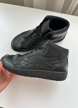 Кросівки чоловічі чорні натуральна шкіра високі reebok