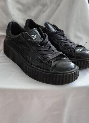 Черные женские кроссовки puma x rihanna fenty creepers wrinkled patent