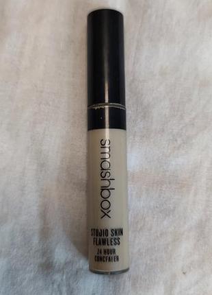 Консилер від smashbox