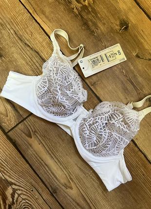 Бюстгальтер m&s на косточках 70а