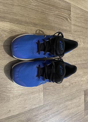 Кросівки чоловічі, asics, зауважень немає, розмір 38