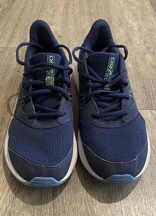 Кросівки підходять як і до дівчат так і до чоловіків, asics, 38