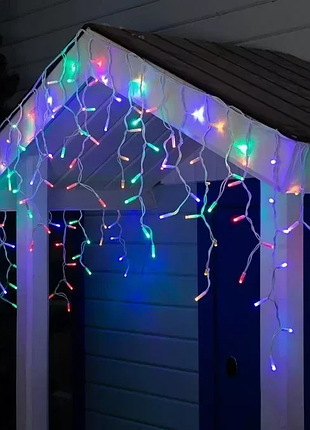Різнокольоровий новорічна святкова гірлянда бахрома 120 led прозорий провід 3х0.5 м