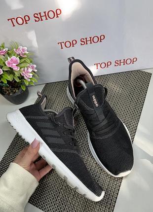 Оригінальні кросівки adidas