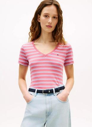 Женская футболка tommy hilfiger в полоску