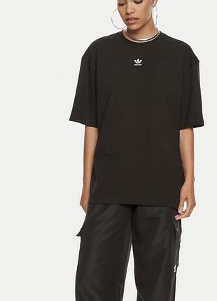 Футболка adidas