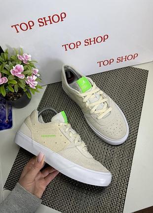 Оригінальні кросівки nike jordan