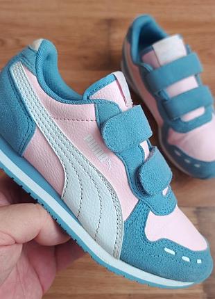 Оригинальные puma p32 длина стельки по факту 20.5см
ц650грн