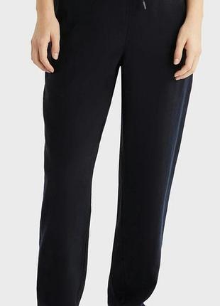 Женские темно-синие льняные брюки casual linen taper pull on pant
tommy hilfiger