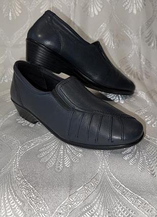 Кожаные туфли-лоферы pavers индия р.40 (25.00)