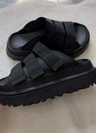 Ugg босоніжки чорні жіночі 36 розмір
