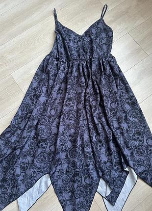 Готична сукня 5