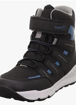 Нові зимові черевики superfit free ride 31,33,38