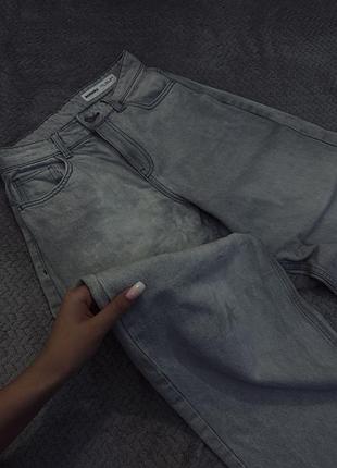 Джинси мом (балони) bershka сірі, розмір xs (34), ідеальна посадка! 🔥