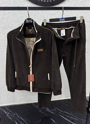 Чоловічий костюм з мікровельвета loro piana
