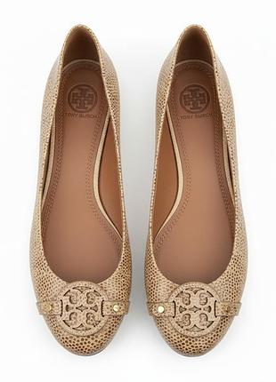 Нові жіночі туфлі човники від tory burch.
