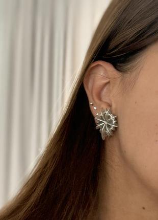 Вінтажні стріблясті кіліпси monet starburst / cordelia-type clip earrings, usa, орієнтовно 1960-ті — початок 1970-х.