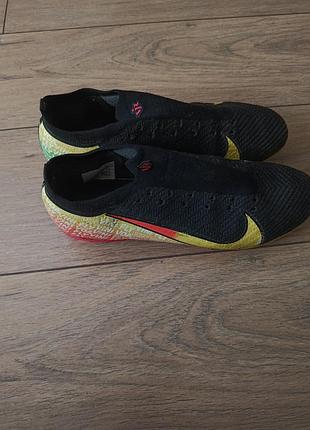 Бутси чоловічі nike air zoom vinicius junior чорні, розмір 41