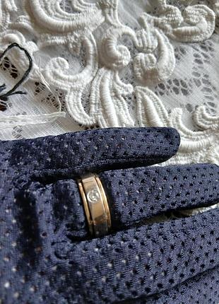 Каблетка с диаманом. 3